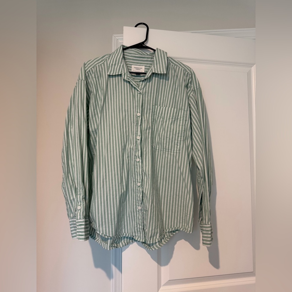 American Eagle Green Striped Women’s Shirt